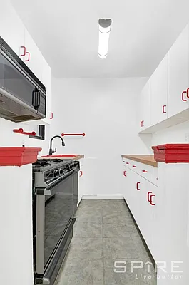 Sold by Spire Group | media 9