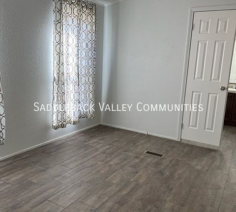 5th image of 300 N 13th St #24