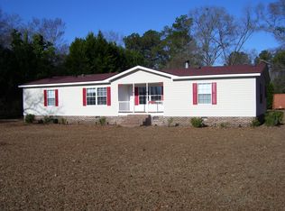 209 College St W, Bethune, SC 29009