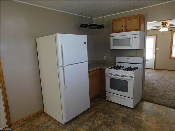 5th image of 4413 15th Ave
