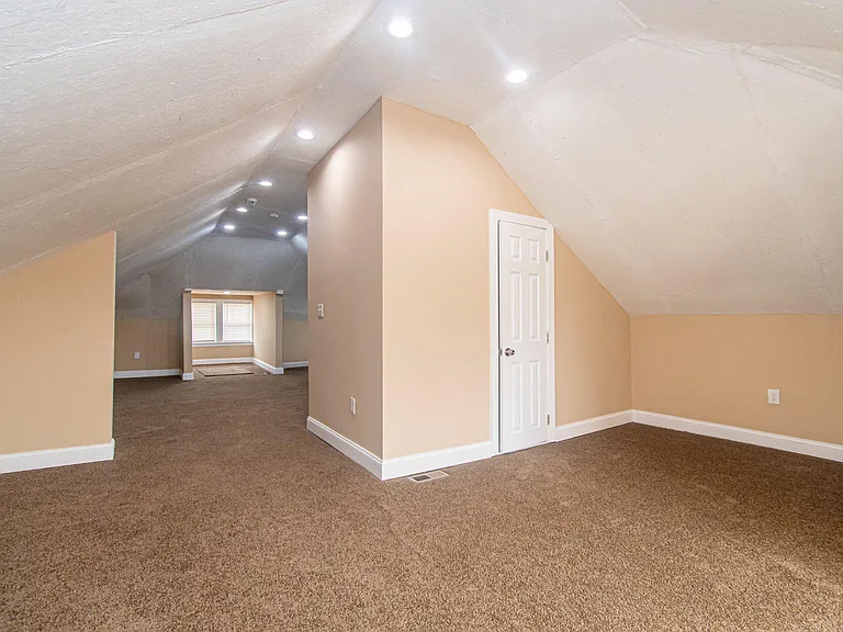 4103 Barrington Rd #2 — Photo 20
