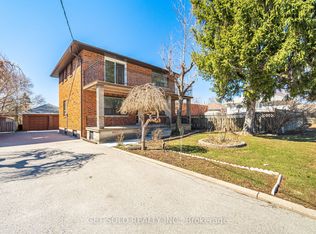 60 Erie St, Toronto, ON M6L2P9