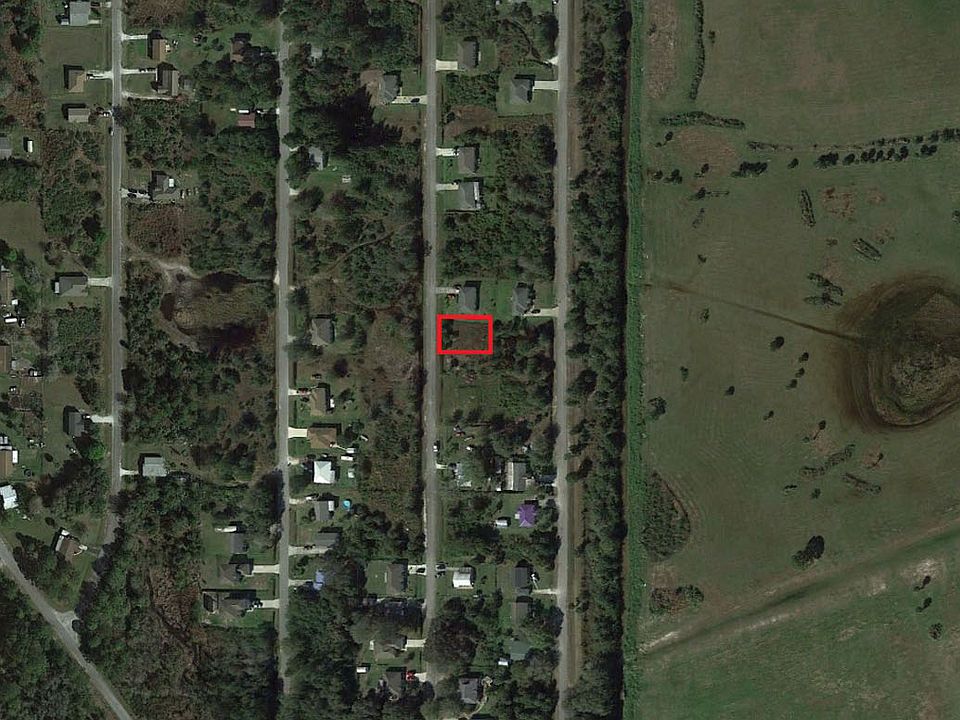2nd image of 2782 NW 33rd Ave #40-46-44