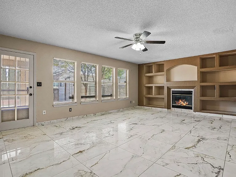 12517 Sun Spirit Dr — Photo 17