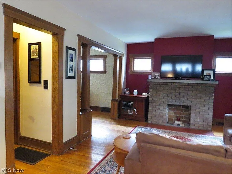 17469 Norton Ave — Photo 5