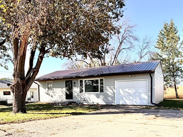 1306 Maple St, Sidney, IA 51652