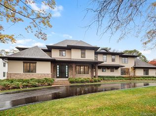 655 N Cranbrook Rd, Bloomfield Hills, MI 48301