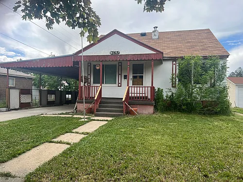 265 N 500 E Photo 1