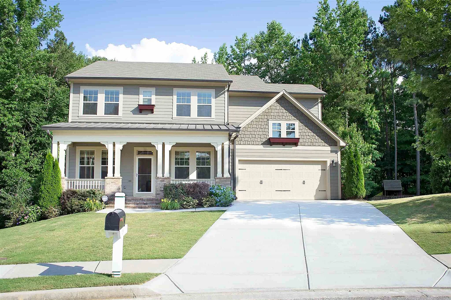19 Eagle Ct photo 1