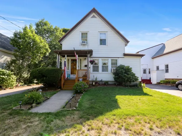 126 Intervale St, Brockton, MA 02302