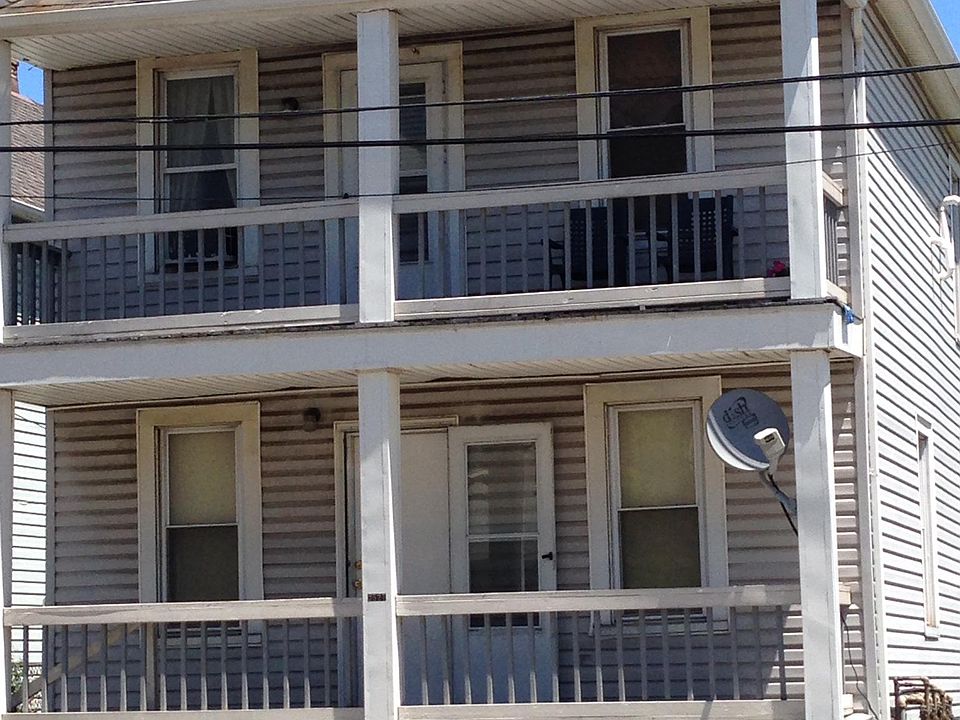 1st image of 2527 Thurman Ave #4