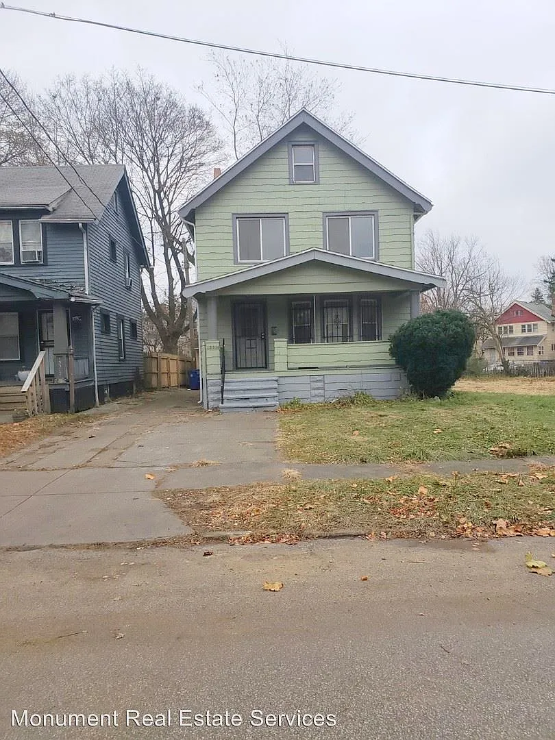 13316 Darley Ave photo 1