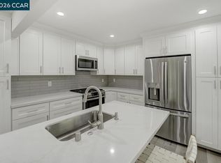 1124 Singingwood Ct APT 5, Walnut Creek, CA 94595