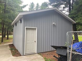 10595 Johnston Blvd, Saint Helen, MI