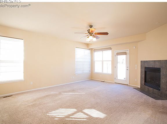 5th image of 12443 Knox Ct