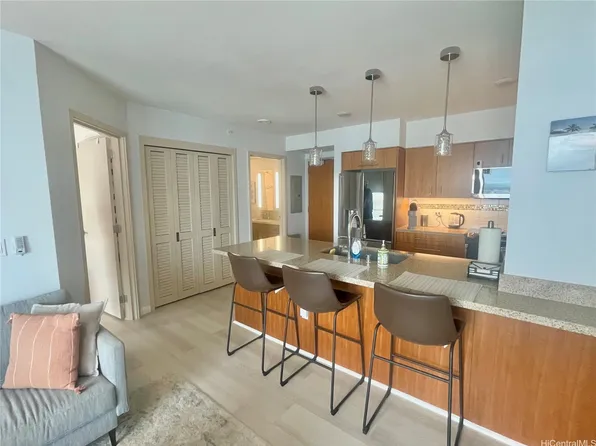 555 South St #3409, Honolulu, HI 96813