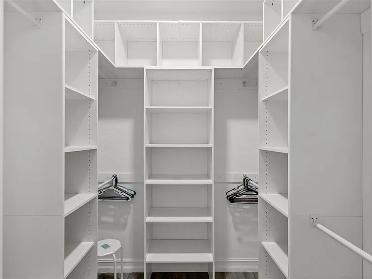 7403 Snow Dr — Photo 24