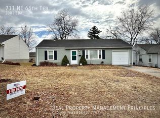 711 NE 66th Ter, Gladstone, MO 64118