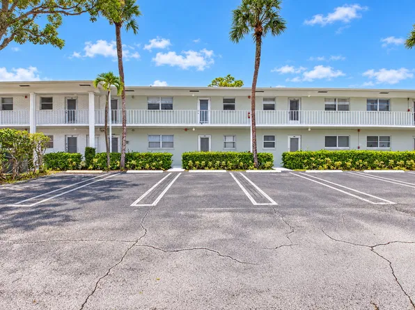 2700 SW 22nd Avenue #1406, Delray Beach, FL 33445