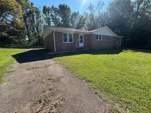 137 Pisgah Dr, Spartanburg, SC 29303