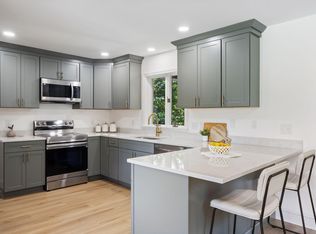 3 Pheasant Hill Road, Cape Elizabeth, ME 04107
