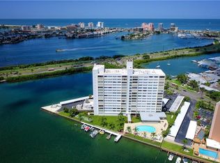31 Island Way APT 102, Clearwater, FL 33767