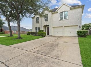 7126 Grants Hollow Ln, Richmond, TX 77407
