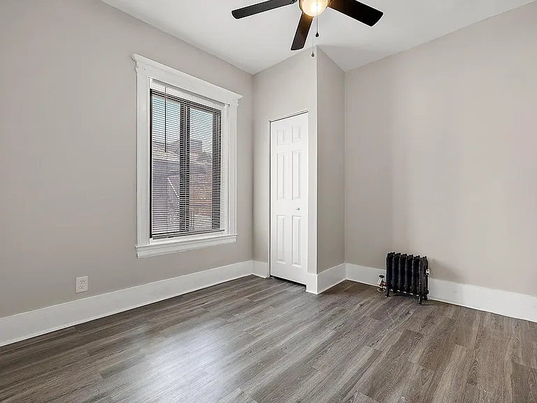 68 E Willis St #7 — Photo 10