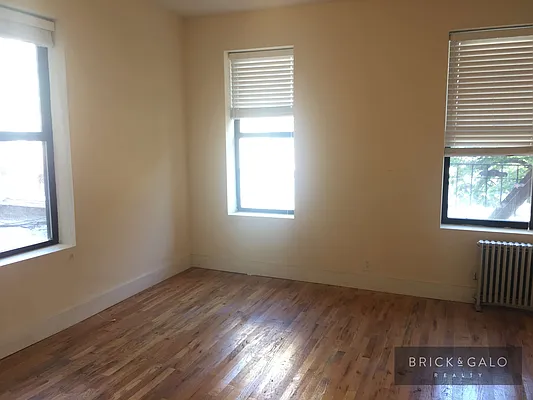 Rented by BRICK & GALO REALTY CORP | media 21