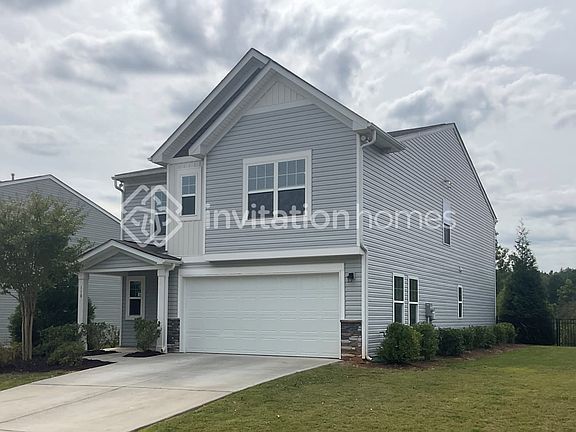 2nd image of 110 Gray Hawk Dr