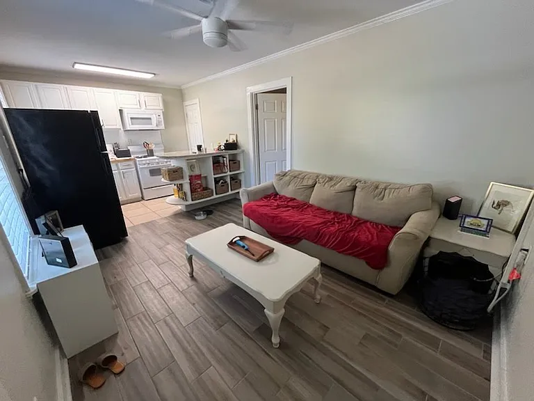 4284 Oxford Ave #101 — Photo 3
