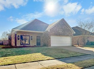 923 Frisky Dr, Brandon, MS 39047