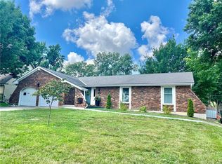 703 S Russell St, Odessa, MO 64076
