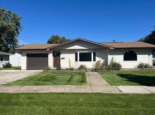 317 E Pierce St, Pierce, NE 68767