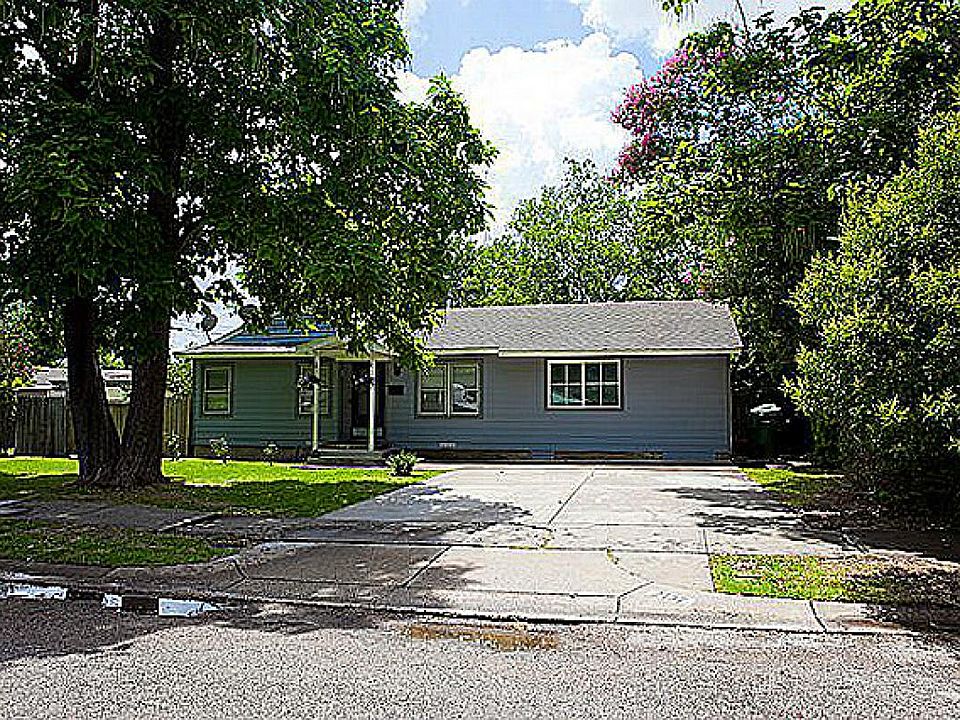 1st image of 2137 Camden Dr