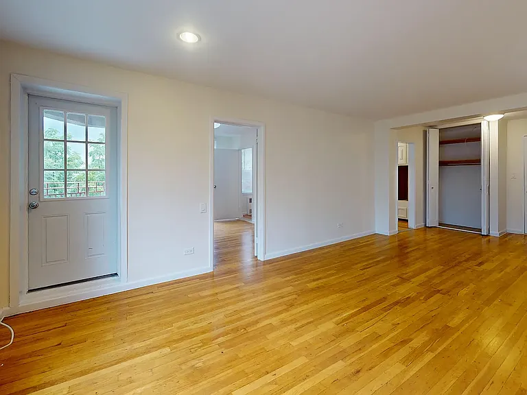 245-20 Grand Central Pkwy #5-E — Photo 13