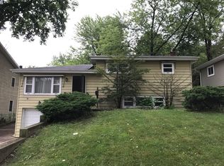 5611 Carpenter St, Downers Grove, IL 60516