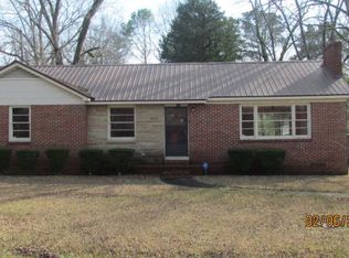 420 Crestwood Dr, Selma, AL 36701