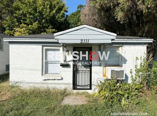 2111 Perry Rd, Memphis, TN 38106