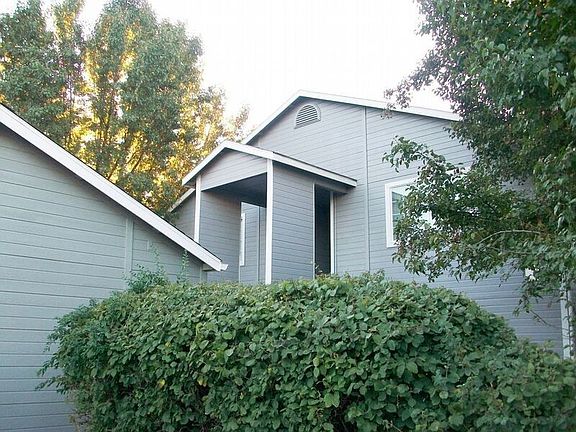 3rd image of 3148 N Esquire Dr #202