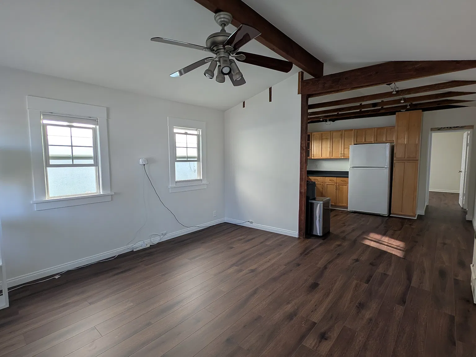 2 bed, 1109 sqft, $5,000 — Photo 3