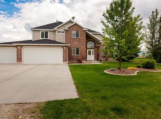 5826 S 6500 W, Hooper, UT 84315