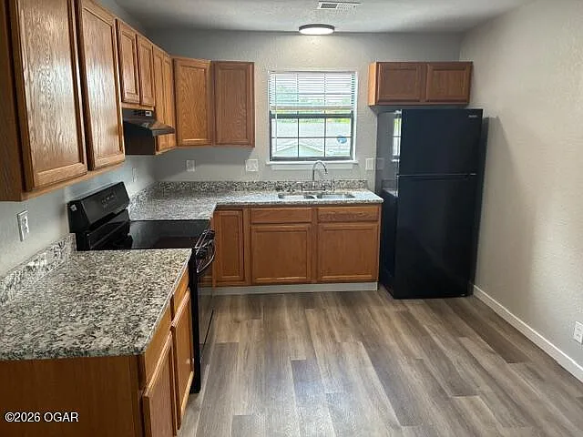 230 S Saint Charles Ave — Photo 2