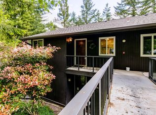 2633 Woodstone Pl, Eugene, OR 97405