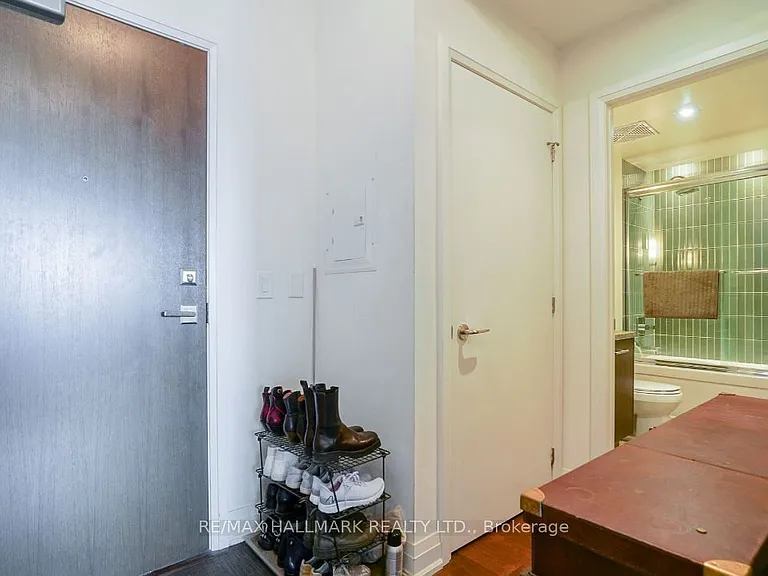 80 John St #3704 — Photo 16