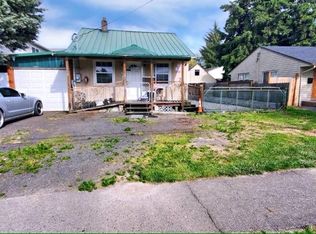 958 8th Ave, Longview, WA 98632