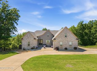 300 Rivers Edge Dr, Bath Springs, TN 38311