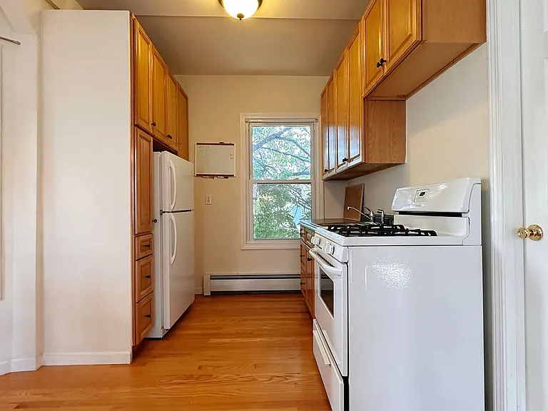 18 Eld St #2A — Photo 7