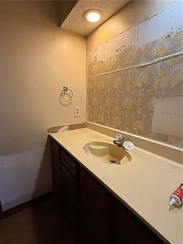 214 Darwin Dr — Photo 18