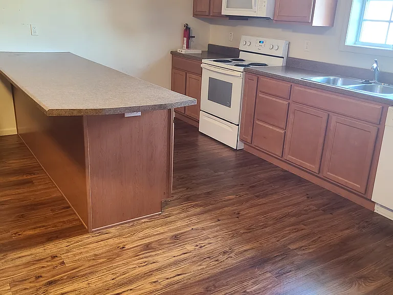 1232 N Oak St #1232 — Photo 8